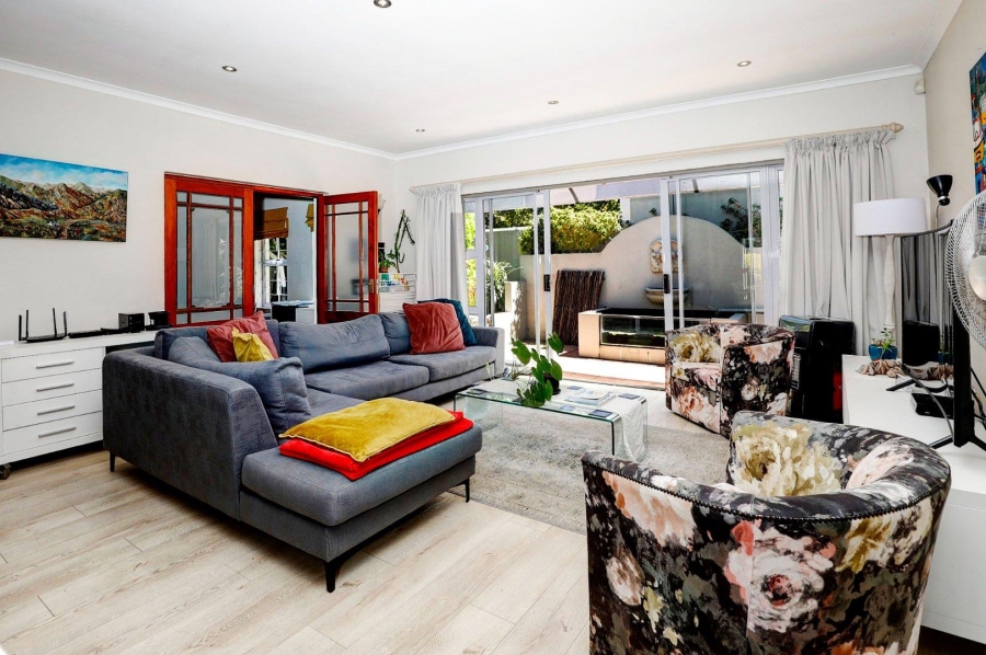 3 Bedroom Property for Sale in Van Riebeeckshof Western Cape